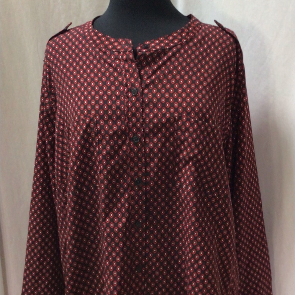 Apt. 9 Black, Red. Button down top plus size 2X